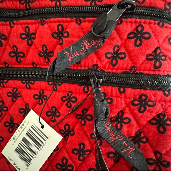 Vera Bradley Triple Zip Hipster Red/Black Mini Concerto Crossbody Bag NWT - Picture 3 of 5